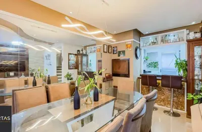 Casa com 4 quartos e 2 vagas em condomínio fechado no bairro ecoville.