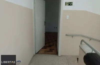 Libertas imobiliária aluga apartamento 02 dormitórios na cidade baixa