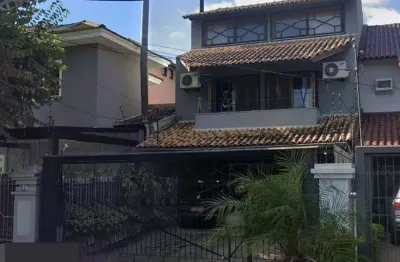 Casa sobrado no bairro ecoville de 3 dormitórios e 4 vagas