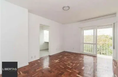 Apartamento com 1 dormitório, sacada e 1 vaga coberta — 48 m² - passo d’areia
