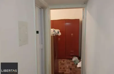 Oportunidade, partamento 1 dorm. demais peças, trav. do carmo.