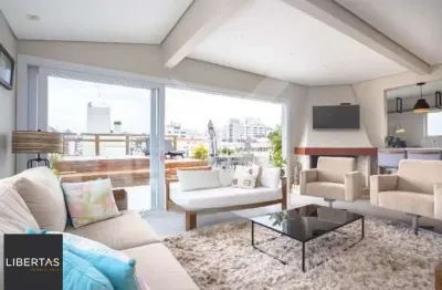 Cobertura 3 quartos, 235² privativos, com piscina, no moinhos de vento