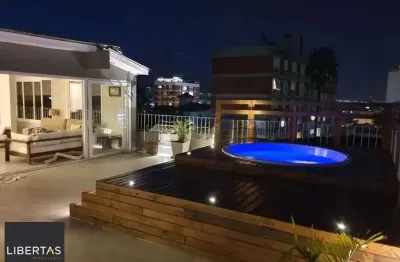 Cobertura 3 quartos, 235² privativos, com piscina, no moinhos de vento