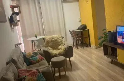 Apartamento com 02 quartos no bairro jardim do salso