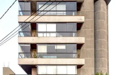 Conjunto comercial podendo facilmente ser transformado em apto garden