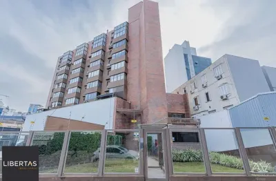 Apartamento de um quarto e duas vagas de garagem no bairro independência