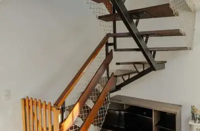 Casa em condomínio fechado com 2 quartos à venda na R. Gen. Gomes Carneiro, 80, Medianeira, Porto Alegre