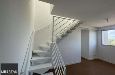 Cobertura semi mobiliada com 3 quartos e 1 vaga de garagem na rua sadi castro.