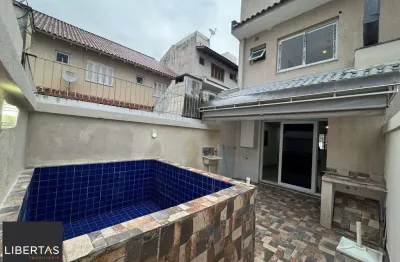 Ótimo sobrado semi mobiliado com 3 suítes no bairro guarujá