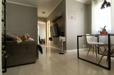 Apartamento 02 dormitórios com vaga de garagem escriturada