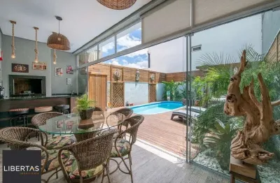 Casa com 3 quartos e 2 vagas em condomínio fechado no bairro ecoville