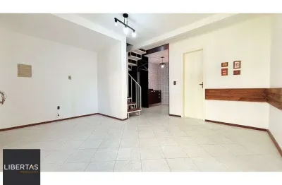 Casa em condomínio 3 dormitórios à venda vila nova porto alegre/rs