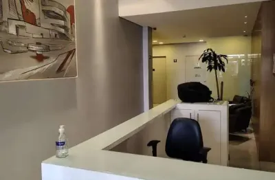 Sala comercial à venda na Avenida Cristóvão Colombo, 2144, Floresta, Porto Alegre