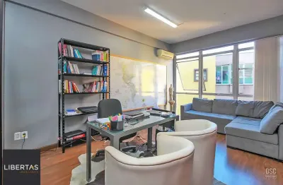 Sala comercial à venda na Avenida Protásio Alves, 3504, Petrópolis, Porto Alegre