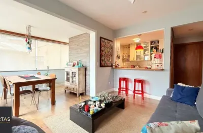 Apartamento com 2 quartos, sendo 1 suíte e 2 vagas no bairro bela vista