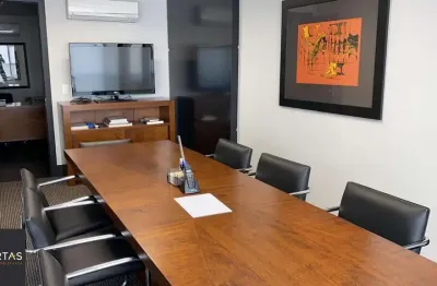 Sala ampla no moinhos de vento, a 100m do parcão, ao lado do shopping moinhos de