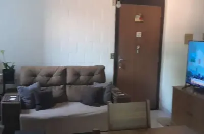 Apartamento com 02 quartos e 01 vaga no bairro campo novo