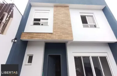 Belíssima casa de 4 dormitórios com 01 suíte  com 2 vagas na  chácara das pedras