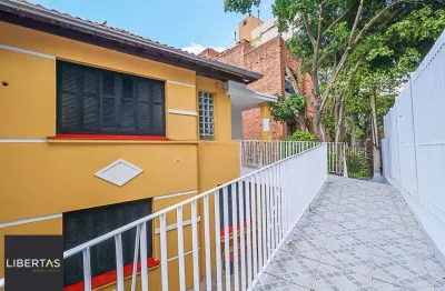 Casa com 6 quartos para alugar na Rua Sacadura Cabral, 88, Petrópolis, Porto Alegre