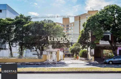 Apartamento de 2 dormitórios, andar alto, ótima incidência de luz natural, garan