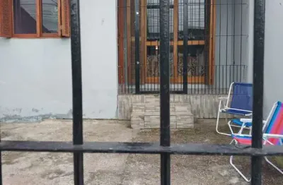 Casa com 2 quartos à venda na Rua Antônio Ribeiro Messias, 39, Hípica, Porto Alegre