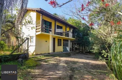 Ótimo sitio com 2 dormitórios  no bairro hípica com  área frutífera