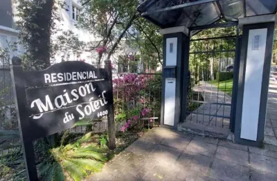 Cobertura no bairro lago negro em gramado de 3 dormitórios e vaga