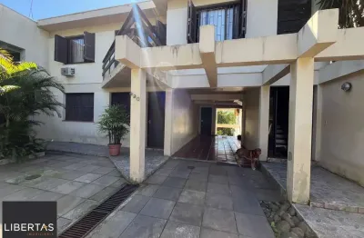 Casa com 6 quartos à venda na Rua Doutor Barcelos, 920, Tristeza, Porto Alegre