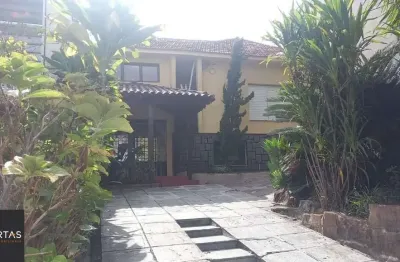 Casa comercial para alugar na Avenida Benno Mentz, 690, Vila Ipiranga, Porto Alegre