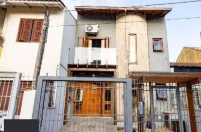 Casa com 3 quartos à venda na Rua Romano Rolando Botin, 155, Hípica, Porto Alegre