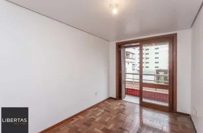 Apto de 01 dormitório , elevador, sacada na sala e no quarto, bairro santana