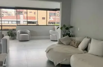 Vende-se apartamento com 4 suítes, 333m² e 3 vagas - Bela Vista