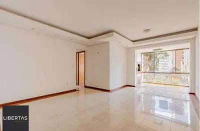 Apartamento com 03 dormitórios , 01 suíte e 02 vagas de garagem