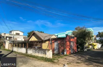 Casa com 2 quartos à venda na Rua Coronel Timóteo, 291, Camaquã, Porto Alegre