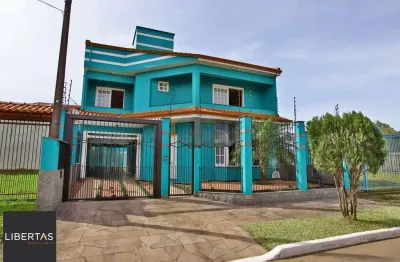 Casa com 3 quartos à venda na Rua Santo Expedito, 63, Parque Santa Fé, Porto Alegre