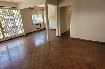 Excelente apartamento 3 dorm transformado em 2 com dependencia completa