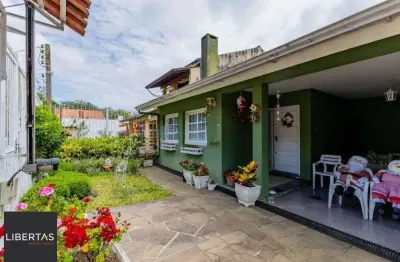 Casa com 3 quartos à venda na Rua Professora Thereza Noronha, 60, Espírito Santo, Porto Alegre