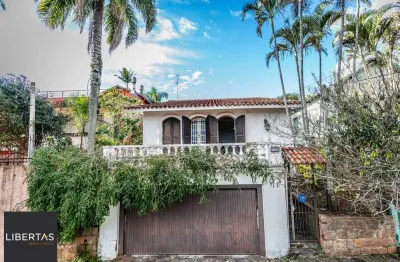 Casa com 3 quartos à venda na Rua Oscar Tollens, 170, Santa Tereza, Porto Alegre