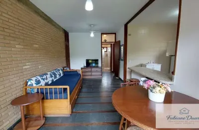 Apartamento 2 dormitórios lado praia a venda na praia das toninhas