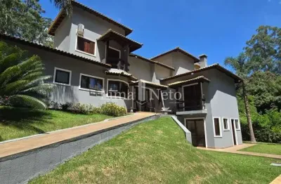 Casa em condomínio, 370m², piscina, porteira fechada, serra dos cristais