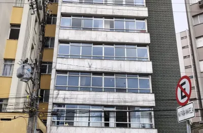 Cobertura triplex com 274,63 m² no centro de floria.nópolis