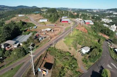 Terreno  industrial/comercial com 1.527 m² no contorno viário .