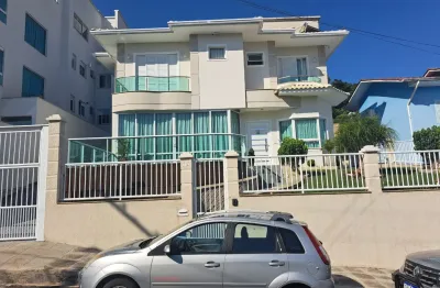 Casa/sobrado alto padrão mobiliada com 266 m² no bairro imigrantes