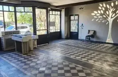 Casa á venda com 280m e 4 dormitórios em Centro - São José do Rio Preto - SP