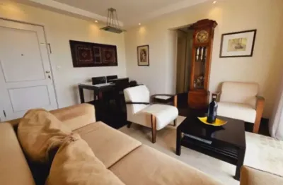 Apartamento á venda com 107m com 3 dormitórios no bairro Alphaville Centro Industrial e Empresarial.