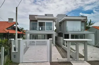 Casa/sobrado alto padrao , 3 dormitórios , zona nova - capao da canoa.