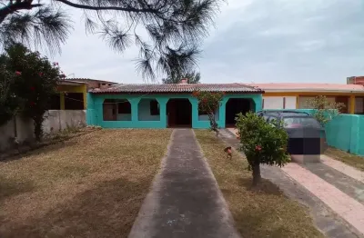 Casa de alvenaria no bairro costa do sol em cidreira -rs
