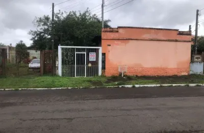 Casa de alvenaria localizada na rua pandia calógeras no bairro niterói canoas rs