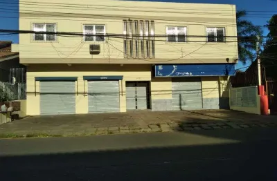 Predito comercial com 3 lojas e 6 apartamentos na rua venâncio aires  niterói