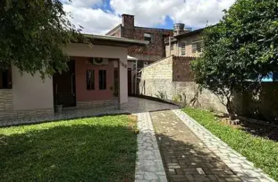 Casa de alvenaria com 3 dormitórios birro niteroi canoas rs.